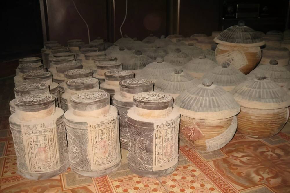 越来越多人收藏茶叶来增值那么收藏的茶叶怎么卖出去