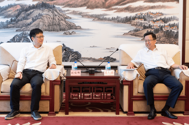 「云南富豪榜前十」出炉?昆明7人上榜刷屏,疫苗行业巨头占3席