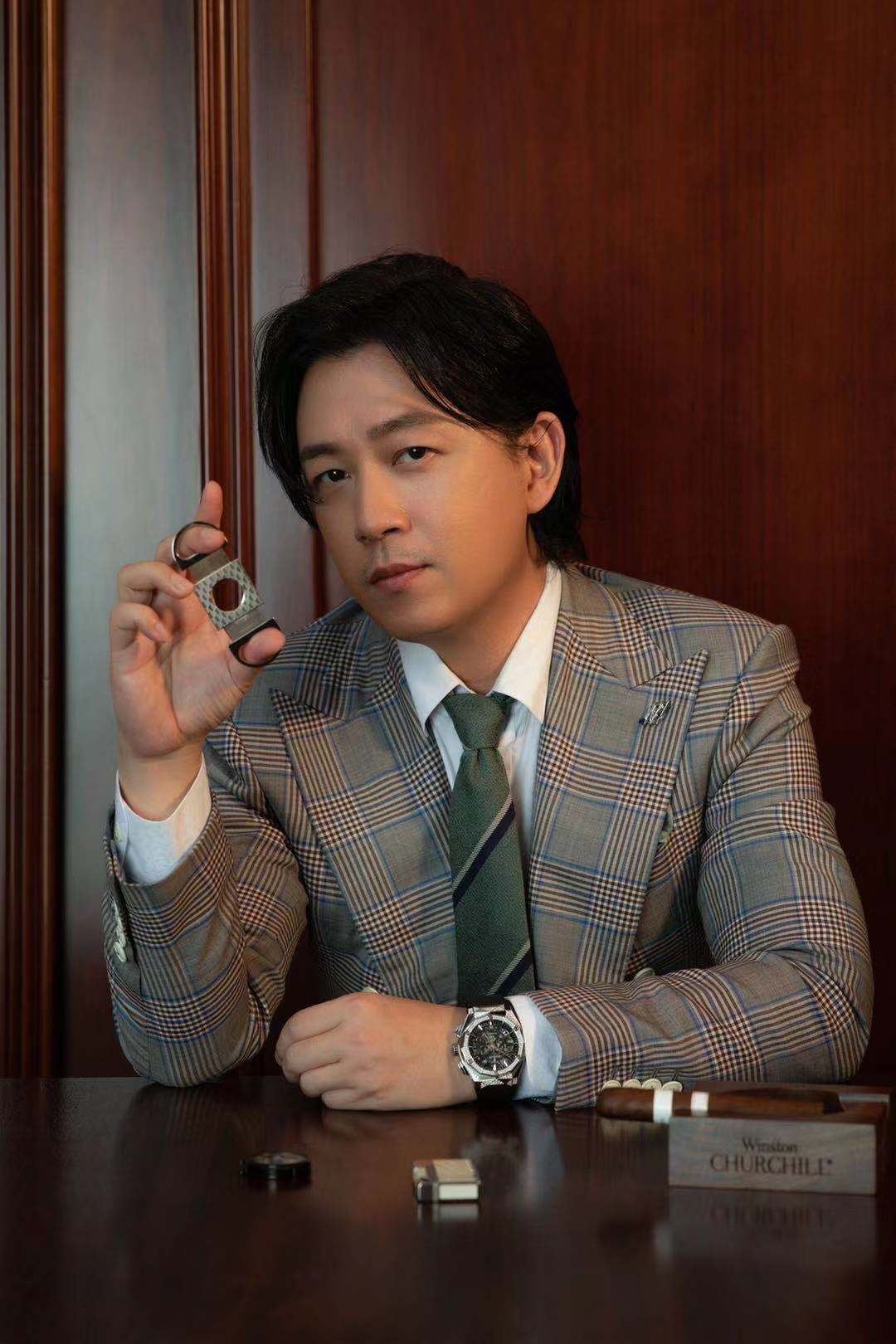 实力演员潘粤明佩戴hublot宇舶表