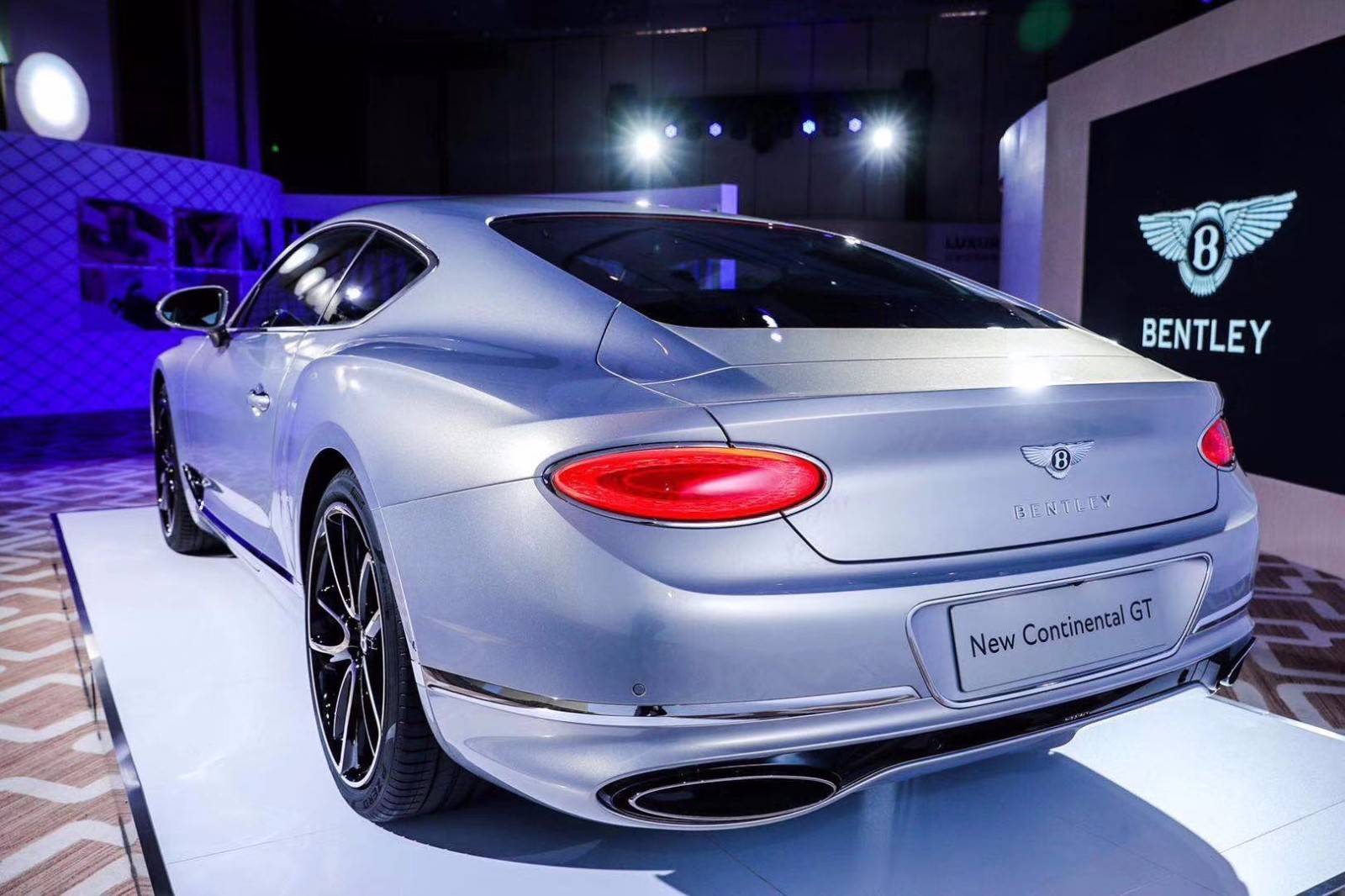 20款宾利欧陆gt品质高端实力出众强劲性能