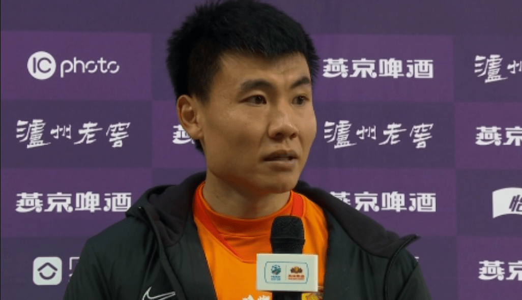 董学升：国安小球员代表中国足球未来，希望武汉卓尔能走得更远