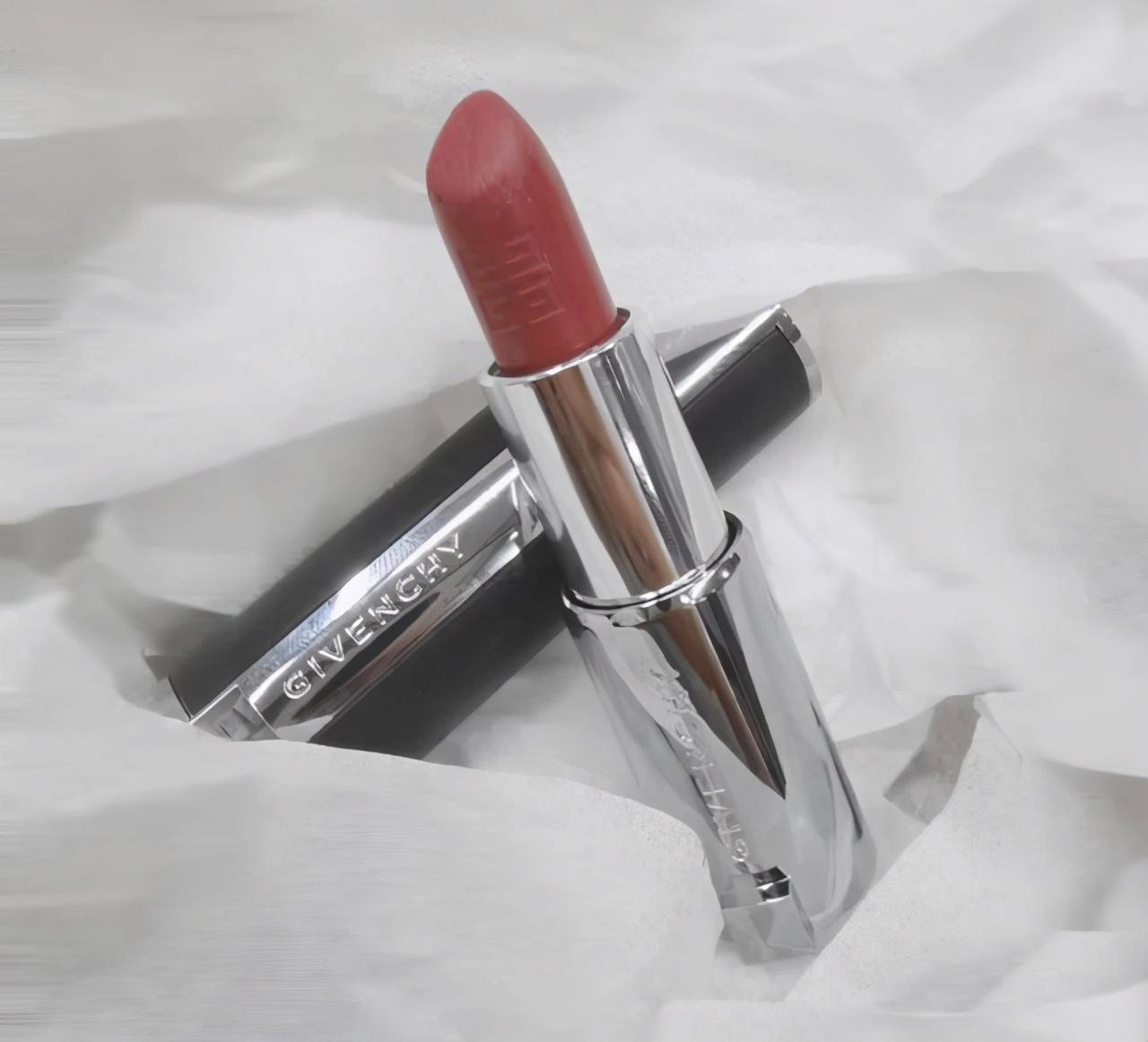 纪梵希小羊皮105