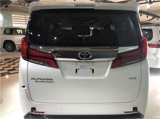 20款丰田埃尔法商务用车动力性能改装订制