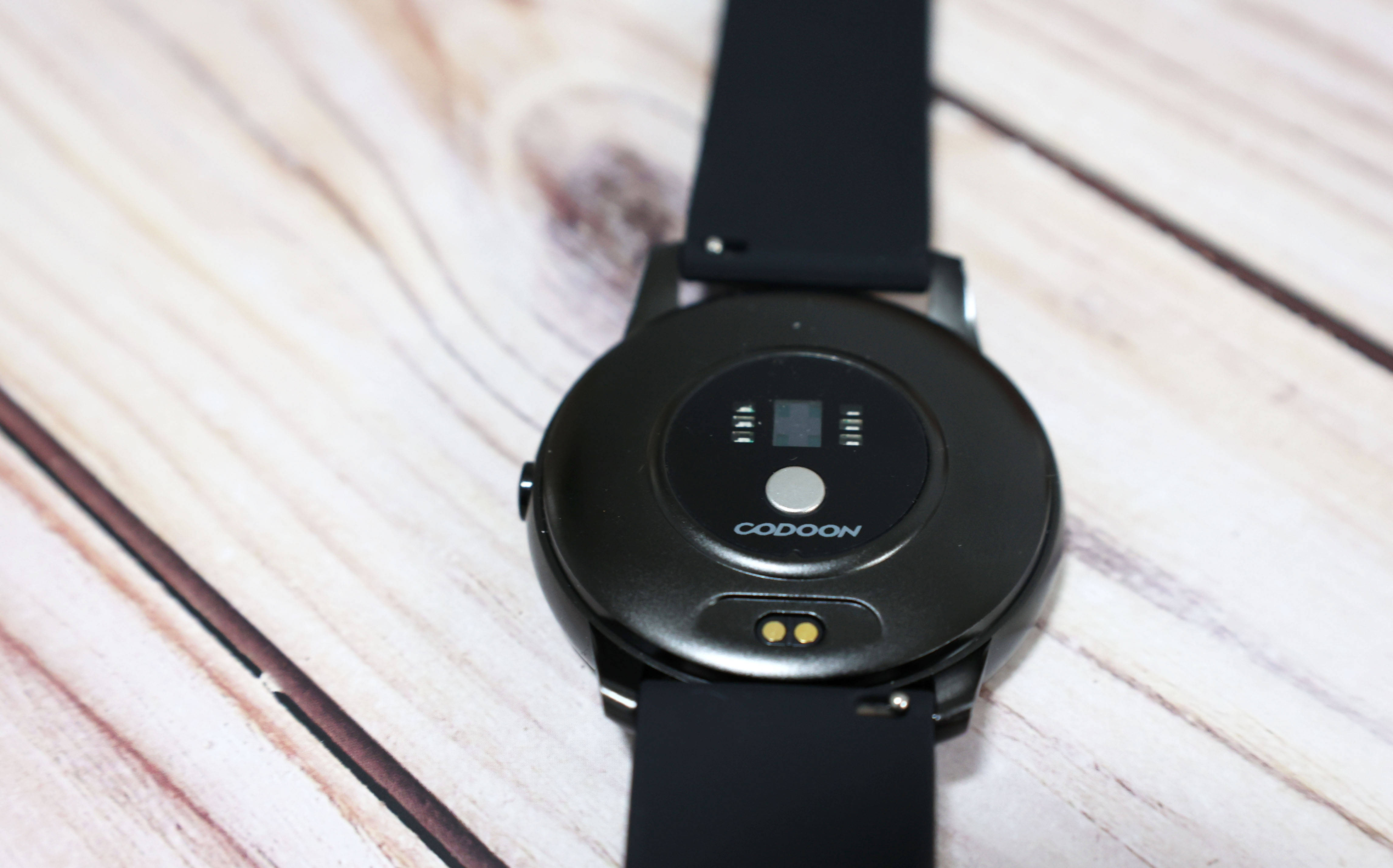 原创运动可以很简单咕咚智能运动手表f4体验冬天依然燃烧卡路里