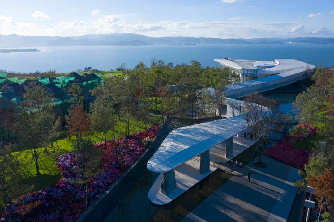 山海成歌丨环球融创滇池南湾未来城五渔邨小镇