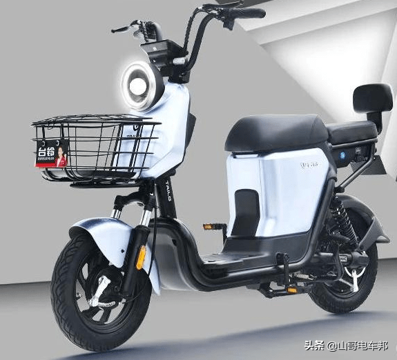 其实这是台铃的车子,z8-g,两个牌子的车子连航程都差不多,也是80公里.