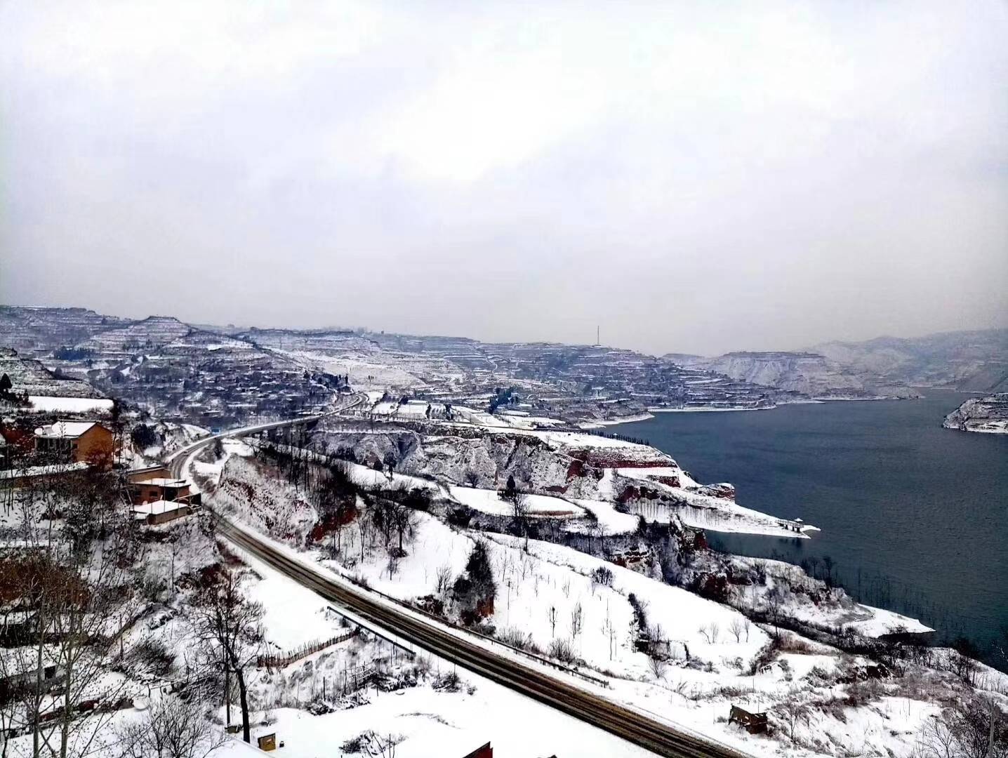 灵宝市朱阳镇昔日穷山村今朝幸福地