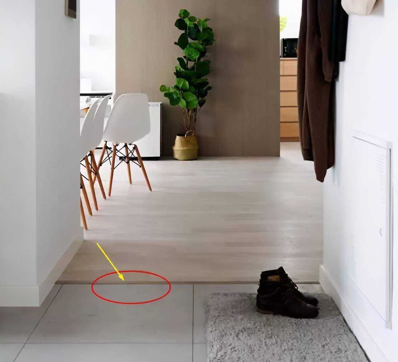 入户玄关设计很多人将地面下沉2公分很实用