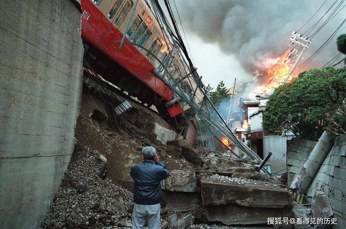 老照片 1995年的阪神大地震 战后最大的灾难