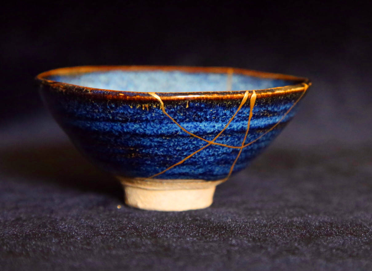 器物金缮 古法斫琴 85后钟奇君的"漆艺"人生_大漆