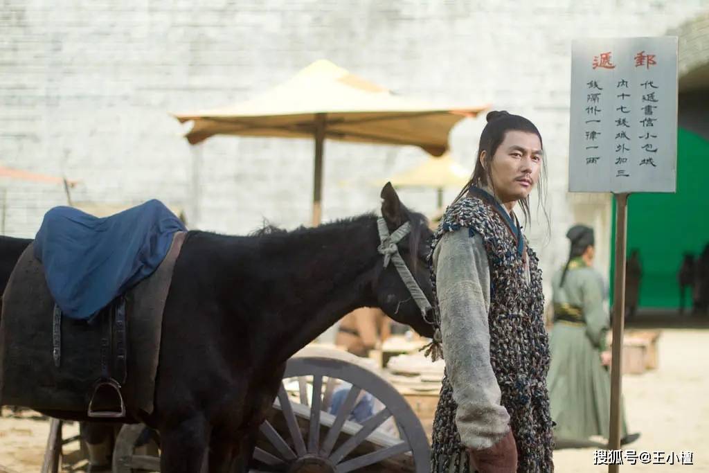 电影剑雨里张人凤为什么最开始打不过细雨