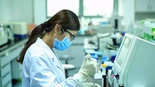 如果想学医,在高中是报理科还是文科,需要注意些什么?_专业