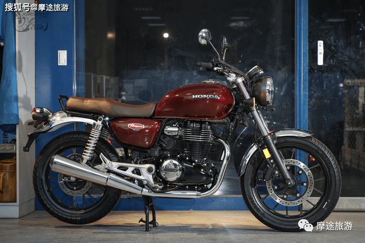 车的高端产品系列将从新的hness cb350开始,而新的cb250可以置于其下