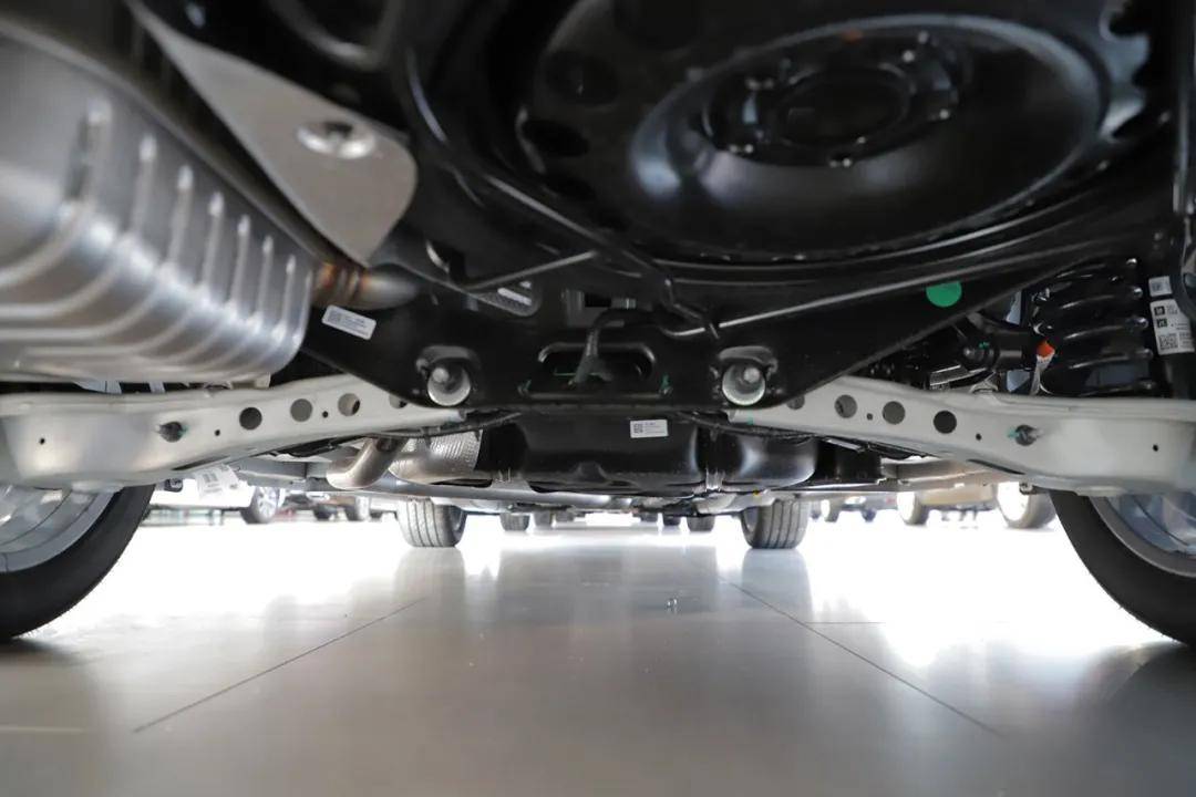 【gl6底盘特写】