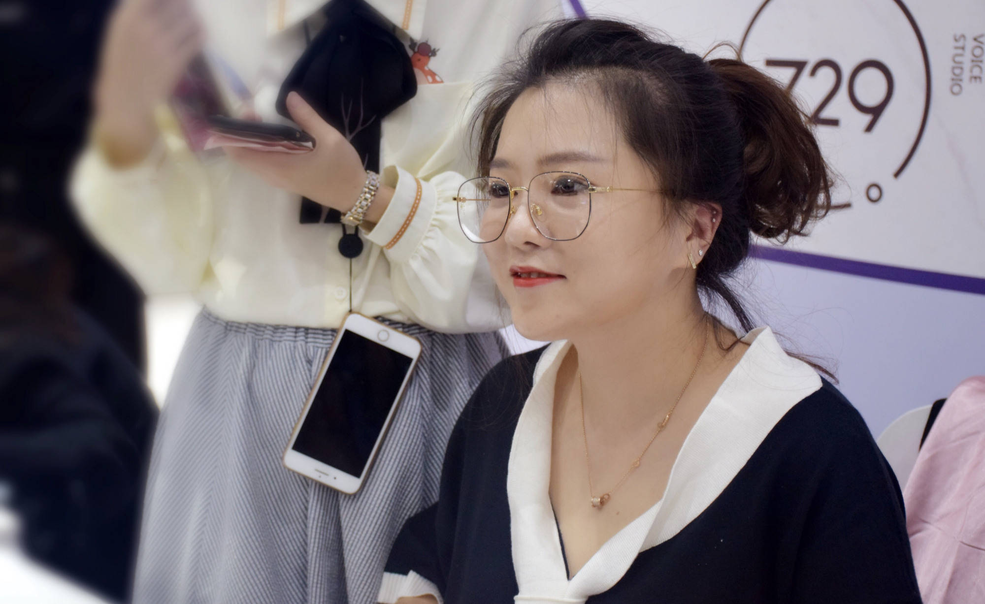 原创乔诗语边江被游戏公司换掉只因公开喜欢肖战不敢得罪二次元