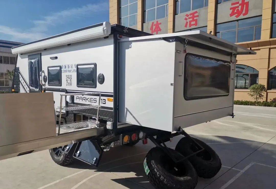 双十二房车团购精选:康派斯越野拖挂车型推荐_搜狐汽车_搜狐网