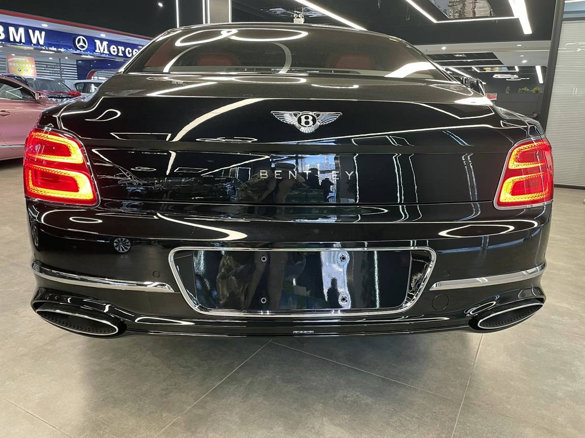 宾利 飞驰 w12 宝石黑 最新款