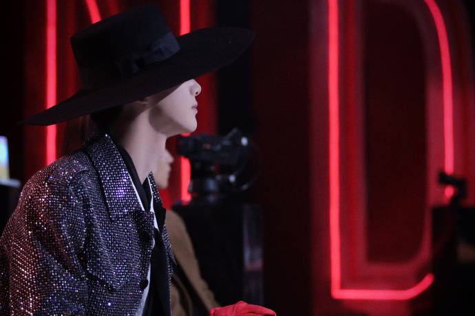 明星大侦探衍生nznd顶牛演唱会何撒白合体回归