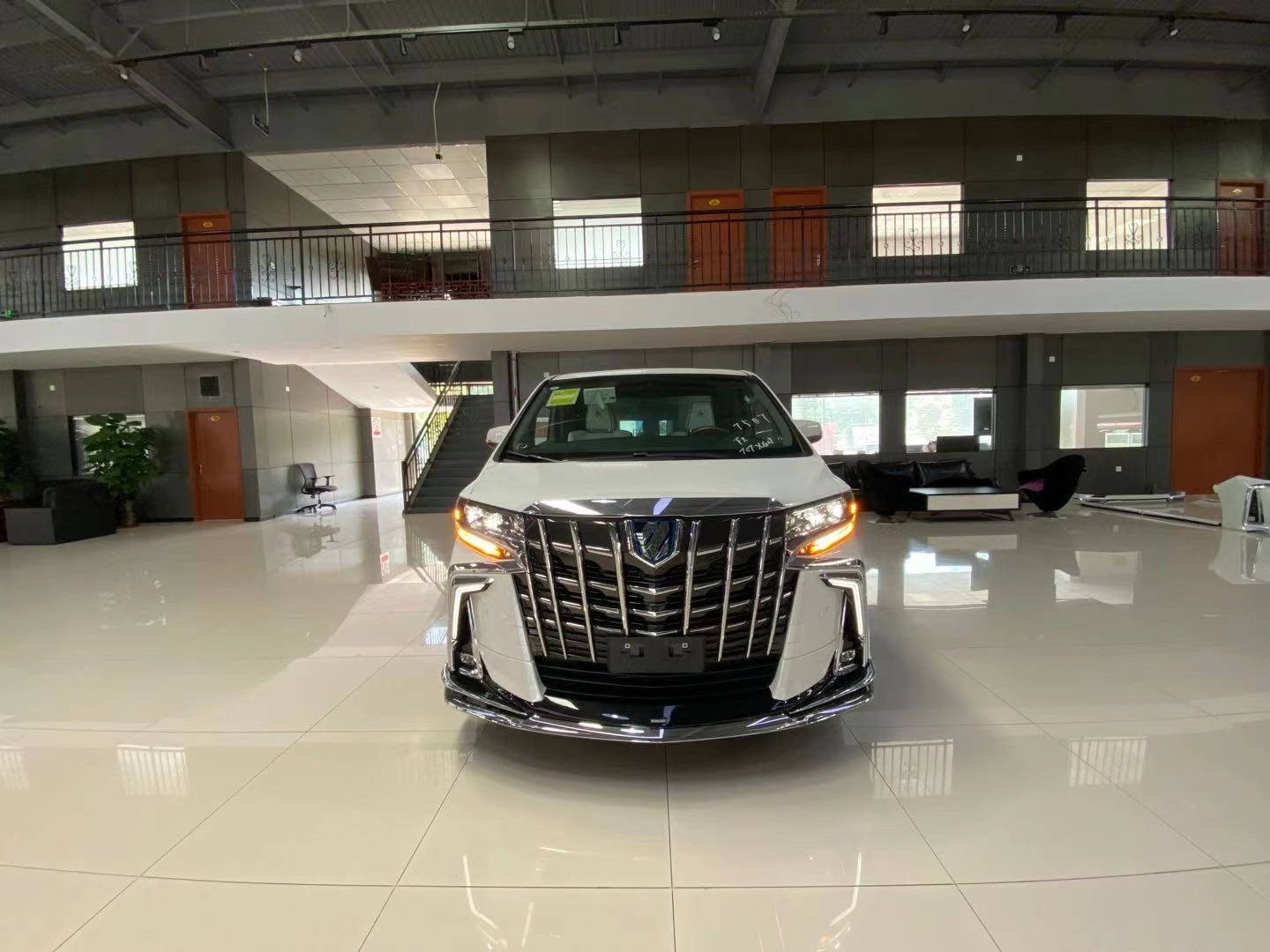 新款丰田埃尔法七座商务 顶级保姆车豪促