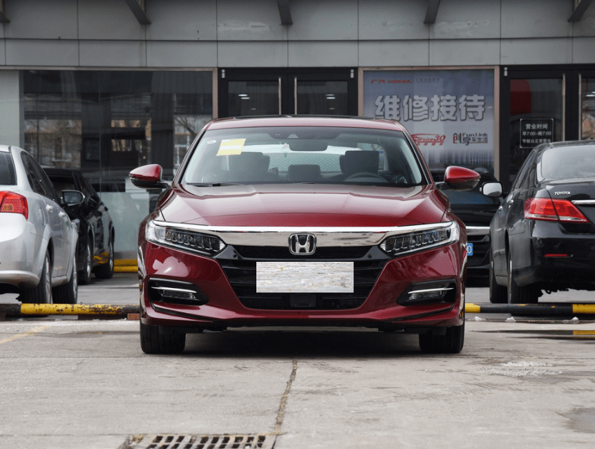 本田雅阁下探26万新车售1558万起当第一也不容易