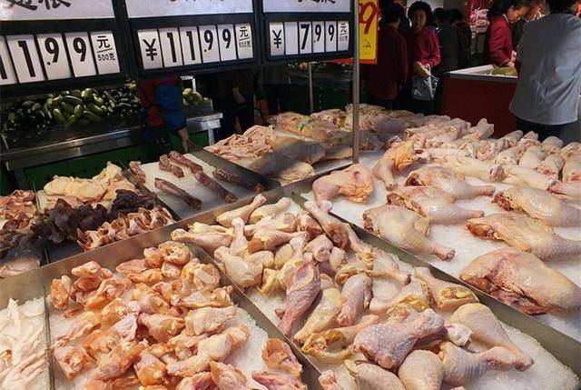 超市冻鸡腿从哪来为啥很便宜促销员说漏嘴吃起来就贵了