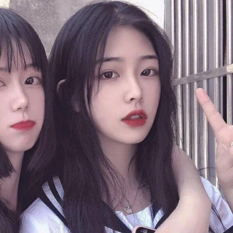 男生和男生,女生和女生的情侣头像:读起来意难平的句子