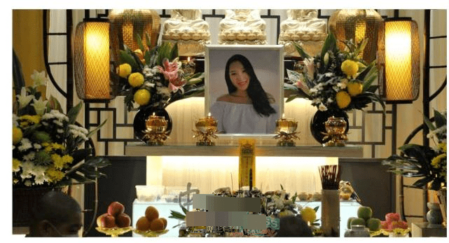 23岁模特为当最美新娘抽脂身亡未婚夫在国外痛哭求视频看其遗容