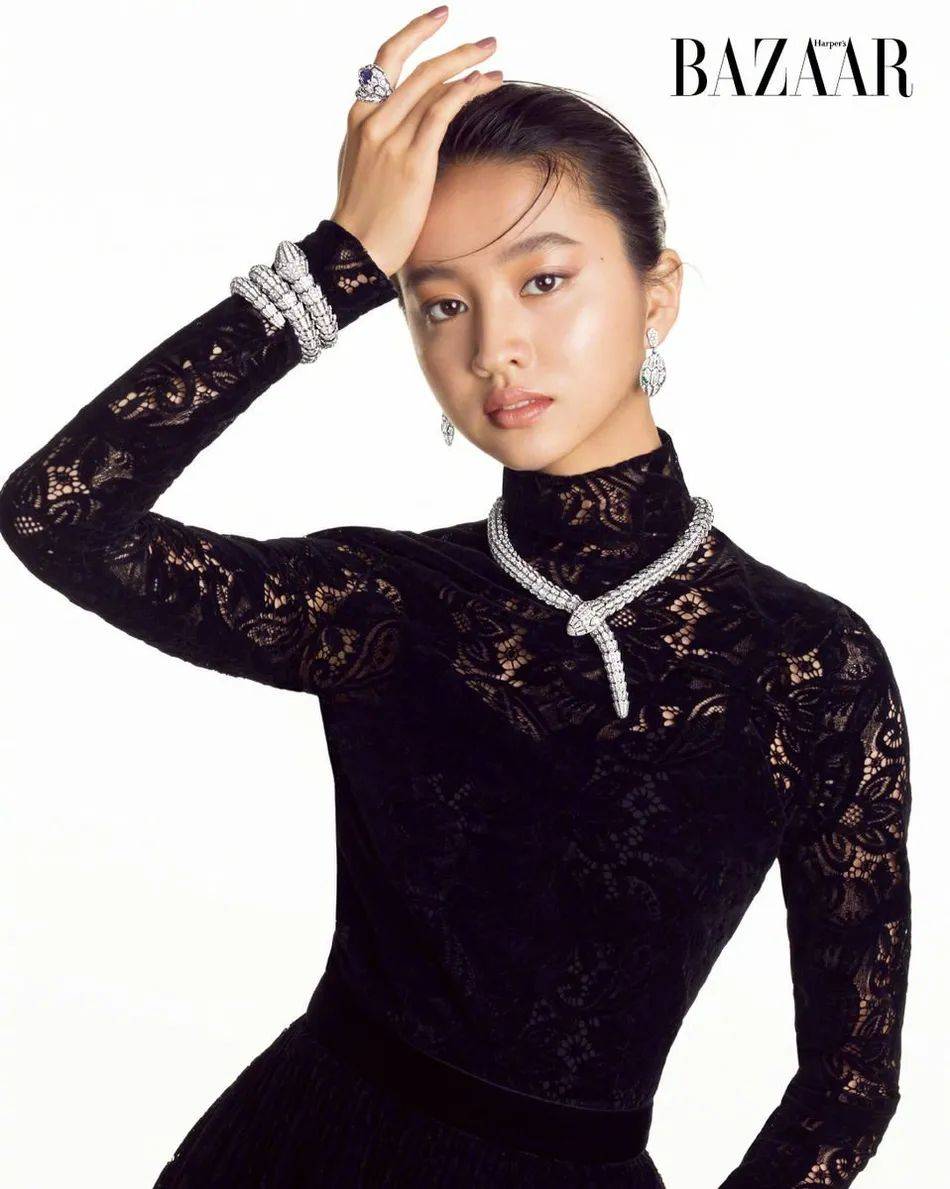 日本美女木村光希新封面秀美肩!雪肤娇嫩性感成熟撩人_手机搜狐网