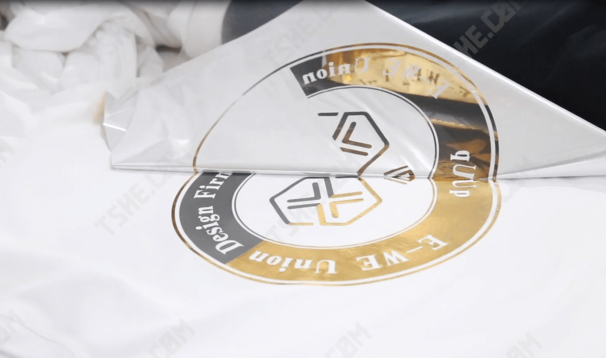 丝网印和烫画分别适合印什么样的图案?印花定做t恤