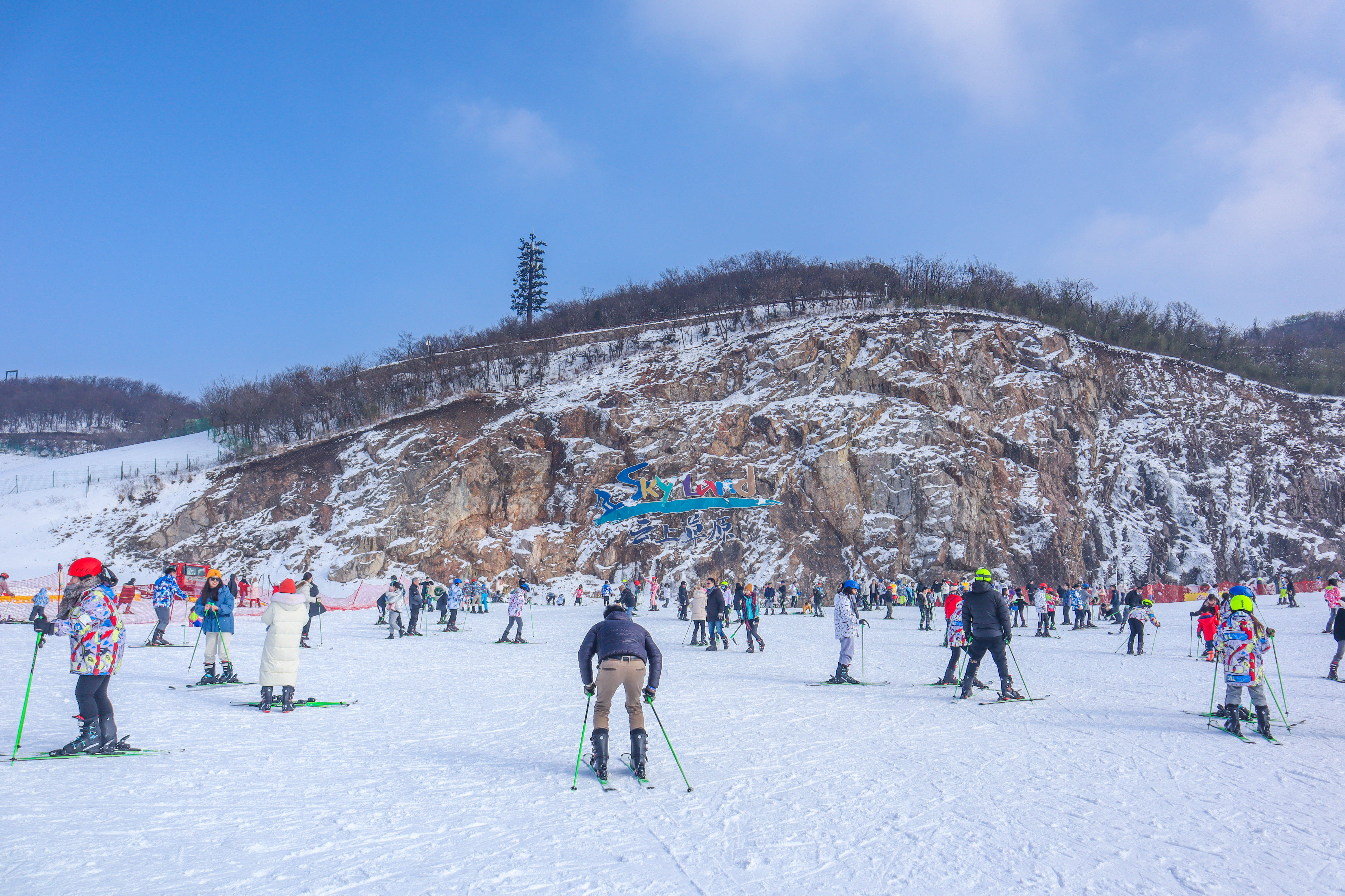 湖州安吉滑雪场图片