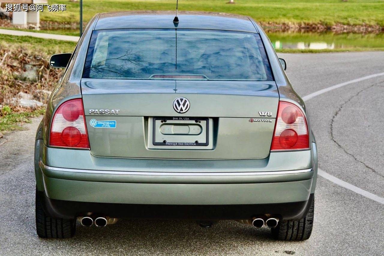 曾经的经典2003年大众帕萨特w8