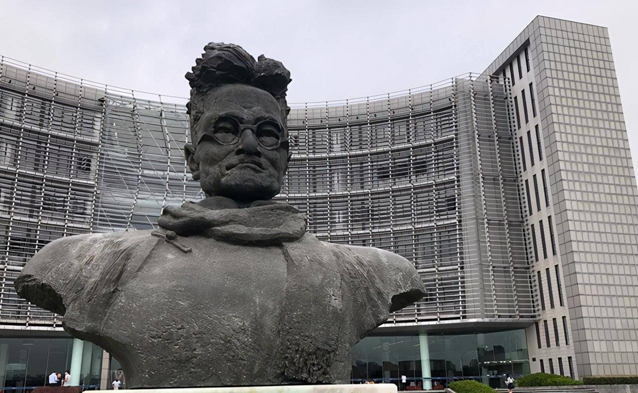 国学大师刘文典:为何频频遭人质疑?70年后家人为其澄清正名