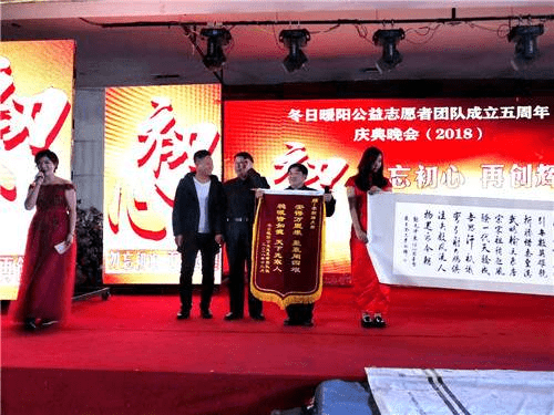 专访李炳璋积极奋进不忘初心