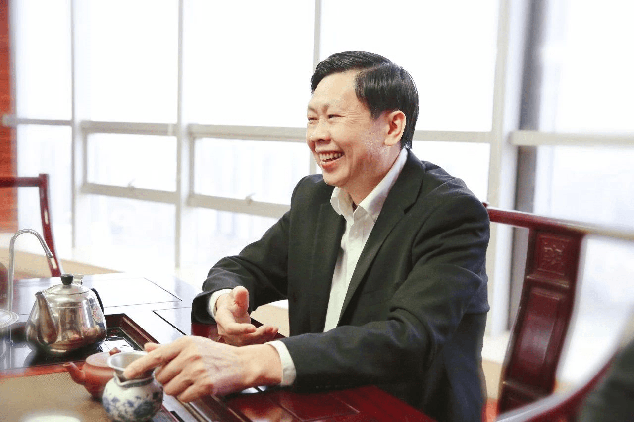 何庆华何庆华(惠州帝景集团董事长)官网显示,惠州市华阳集团股份有限