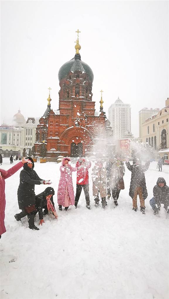 哈尔滨97个城市公园“留白”，造景被游客点赞 ！雪落自然美，留住更添彩