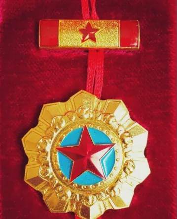 如中国人民解放军红星功勋荣誉章(分为一,二两级),中国人民解放军独立