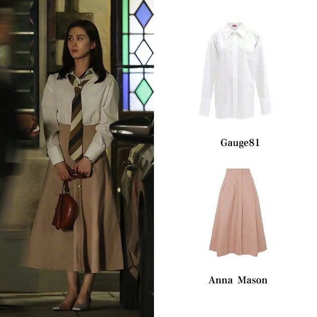 蒋南孙穿搭这件gauge81的白色衬衫,则是搭配了anna mason的中裙和驼色