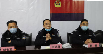 广元监狱举行首个人民警察节座谈会