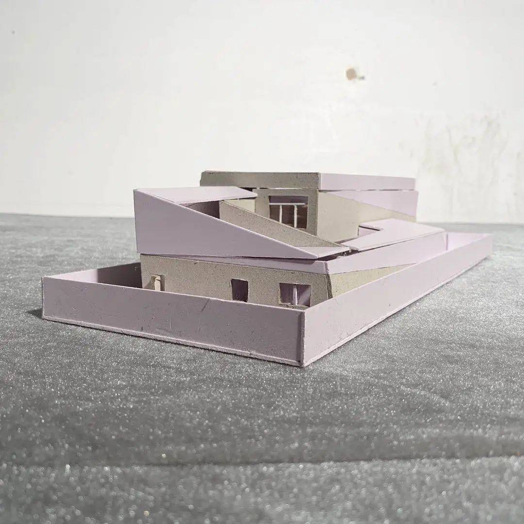 模型照片◆ ◆ ◆ ◆排版:刘静宜 李璐伊整理:吴雅瑄 王诗睿审核:景琰