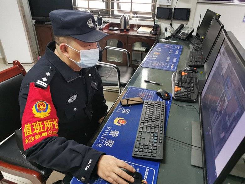 【110警察节】岳阳高铁警察的一天