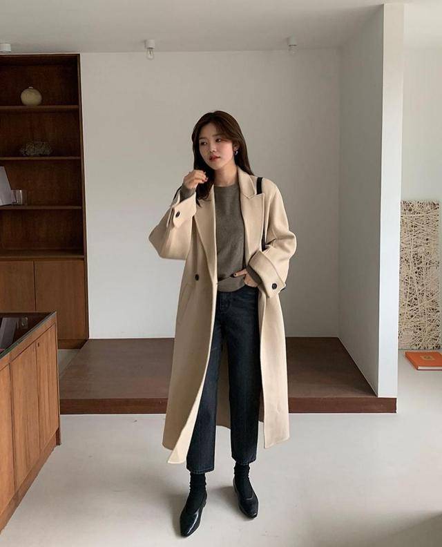 原创小个子女生穿长大衣显矮那是你没技巧显高的秘诀值得学