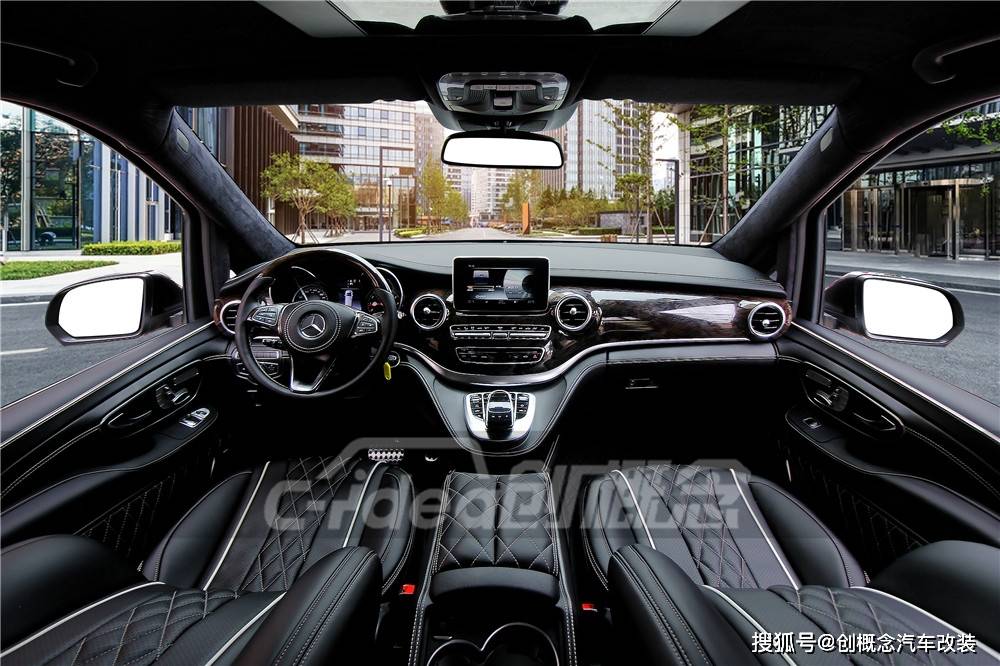 1/ 12 奔驰v260l升级全黑内饰高清图合集