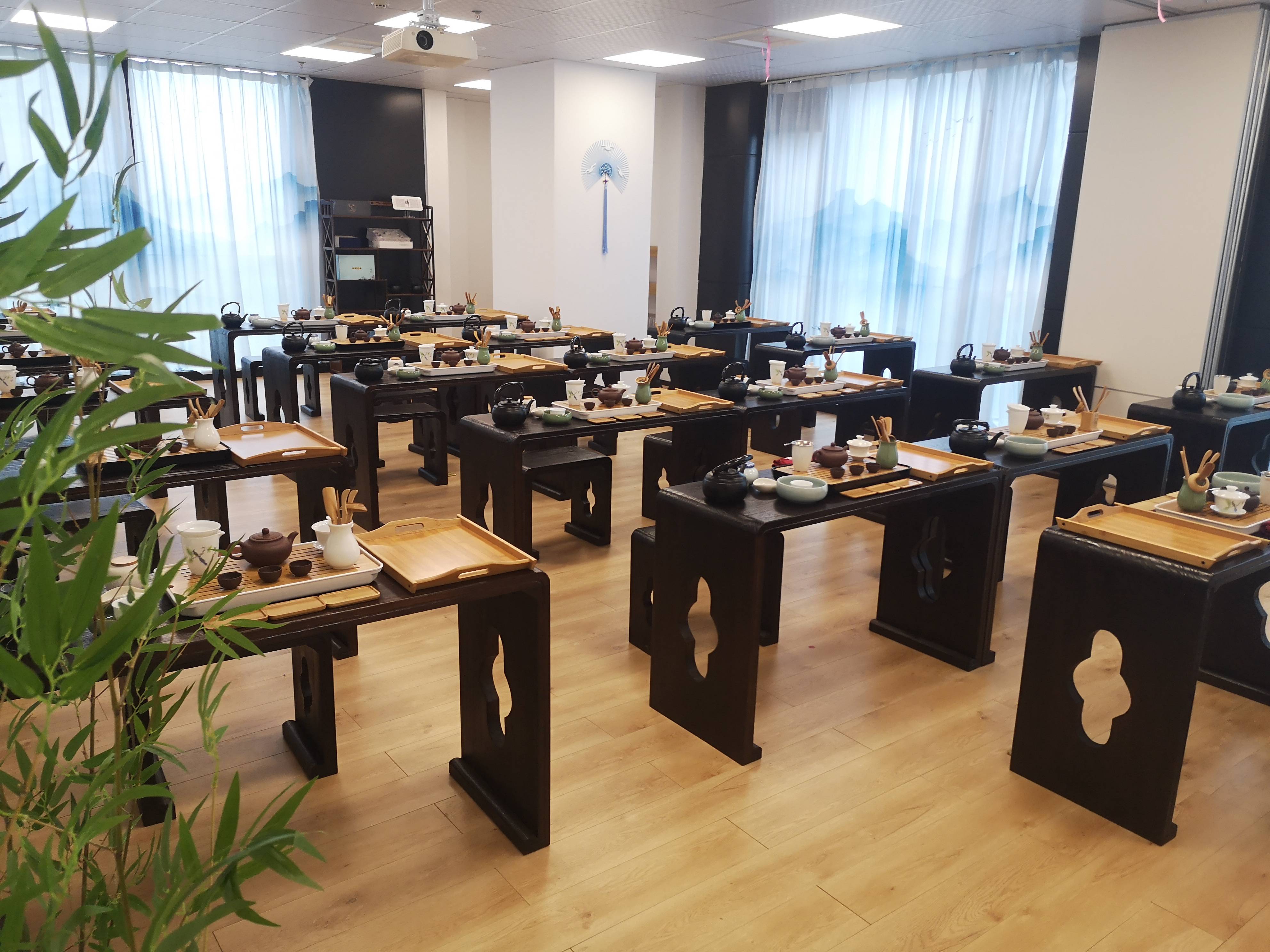 昆山茶艺师-名茶鉴赏-西湖龙井-城东茶艺培训班-学茶艺享受政府补贴