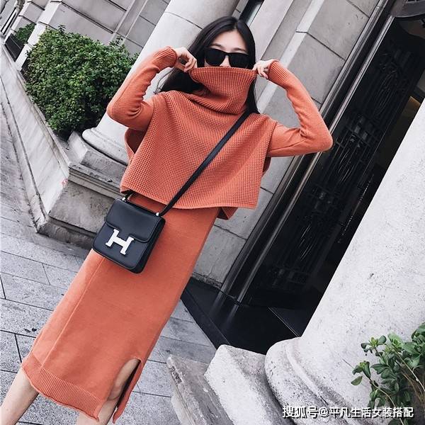 萱客女装搭配撞色高领针织裙各种内涵性的优势