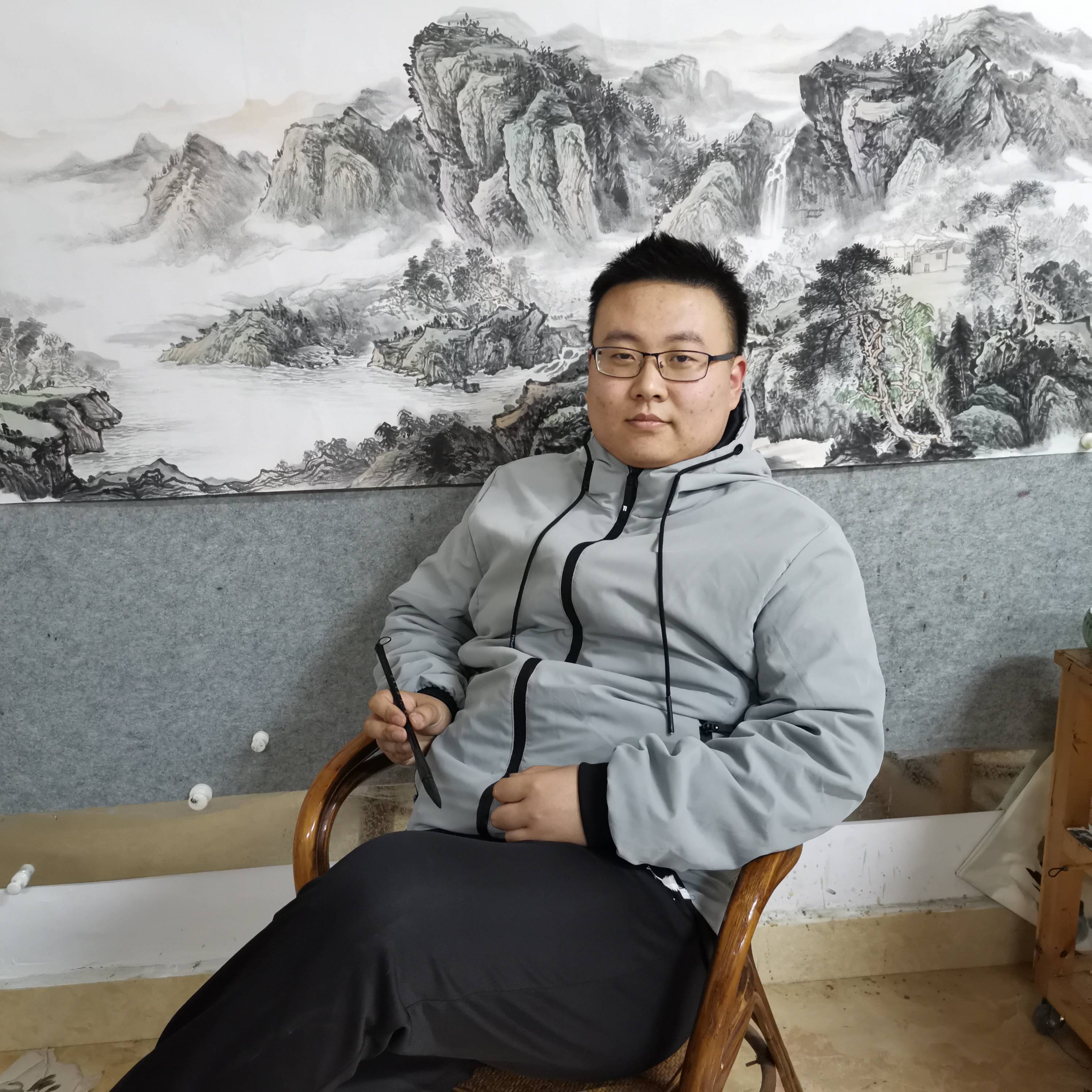 画家张守墨 2015年被评为全国100位最具收藏价值潜力青年艺术家