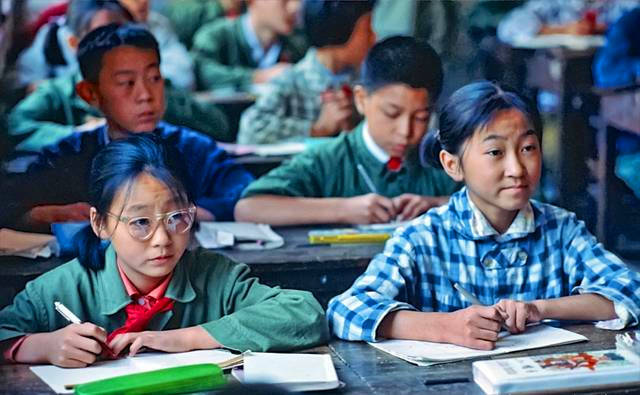 初三学生压力大,快坚持不下去了,怎么办?快速提高成绩很简单-搜狐大视野-搜狐新闻