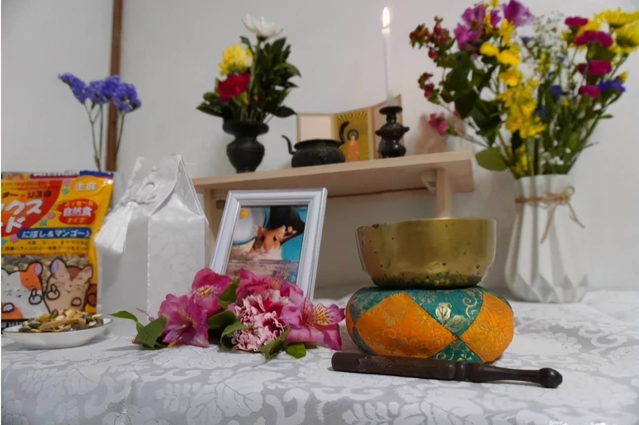 包含在寺庙给死人超度叫什么的词条