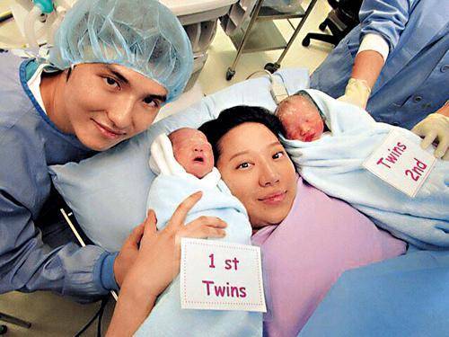 豪门媳妇汪圆圆给双胞胎儿子庆生婚姻比嫁给甄子丹的姐姐还幸福