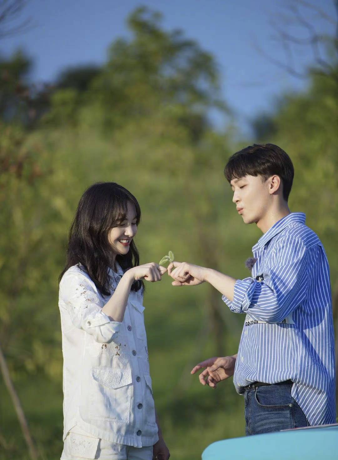 张恒亲证孩子身世,疑似曝光出生证明,母亲姓名拼音与郑爽相同?