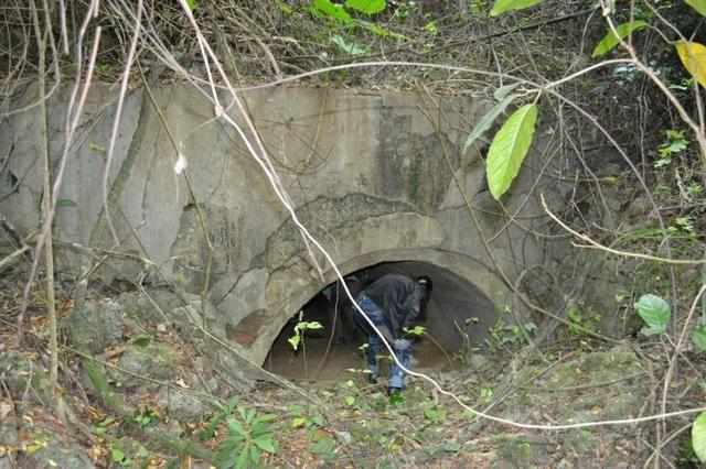 台湾挖掘出二战日军地下蓄水库，进去后眼前的景象另人称奇